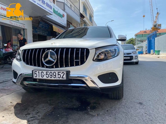 Đá cốp Mercedes Benz Nguyễn Hữu Cảnh