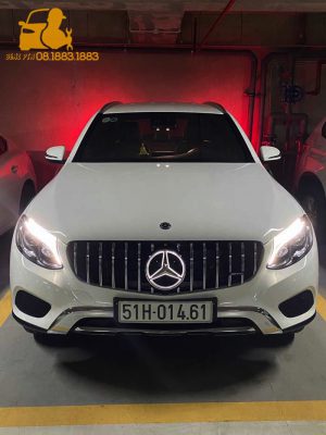 Lắp đặt đèn gương digital cho xe Mercedes