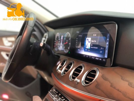 Nâng cấp màn hình E300 cho Mercedes