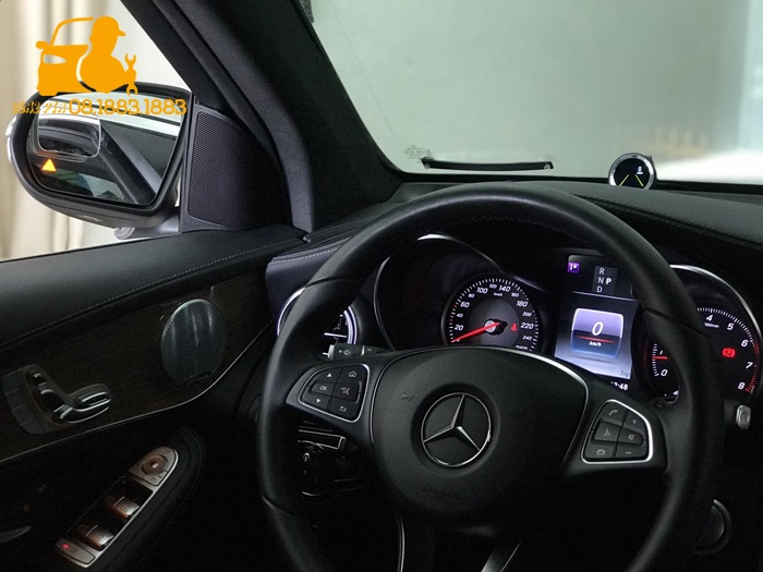 Ốp gương carbon cho xe Mercedes